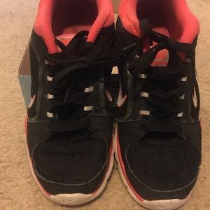Nike Women’s Size 8 running shoes